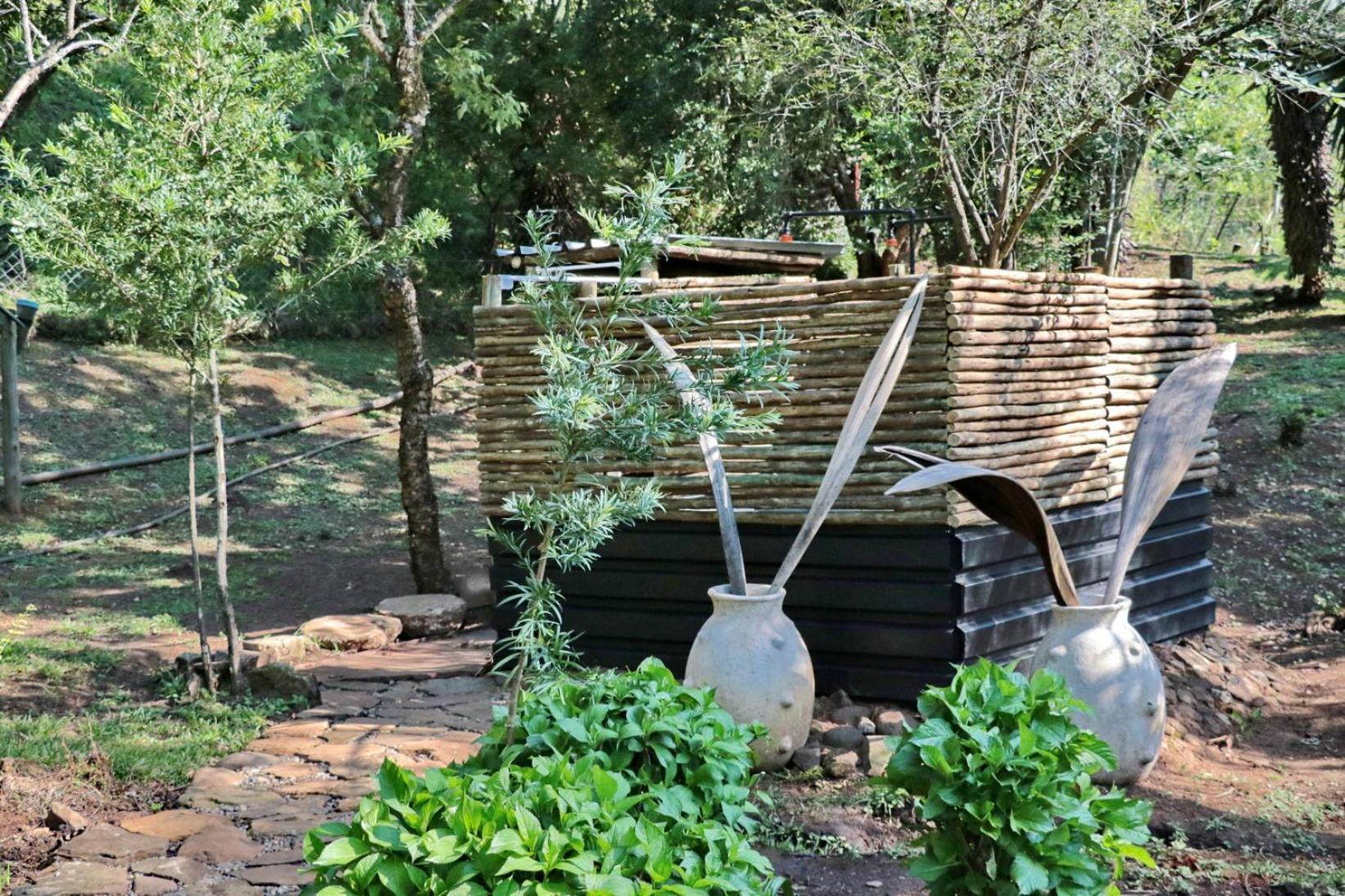 Kukummi Lodge - Formerly Mackaya Bella Country Lodge Champagne Valley Bagian luar foto