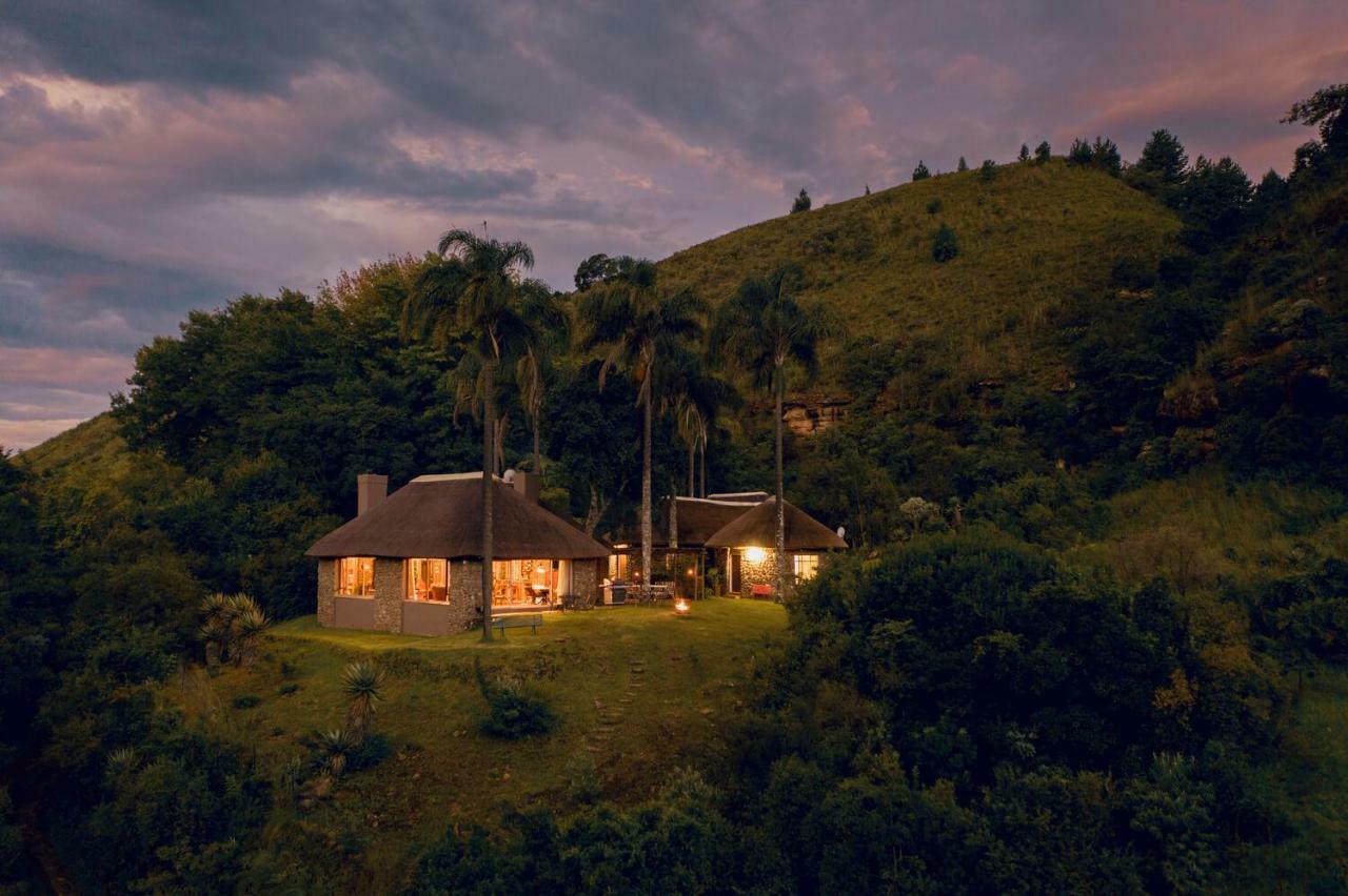 Kukummi Lodge - Formerly Mackaya Bella Country Lodge Champagne Valley Bagian luar foto