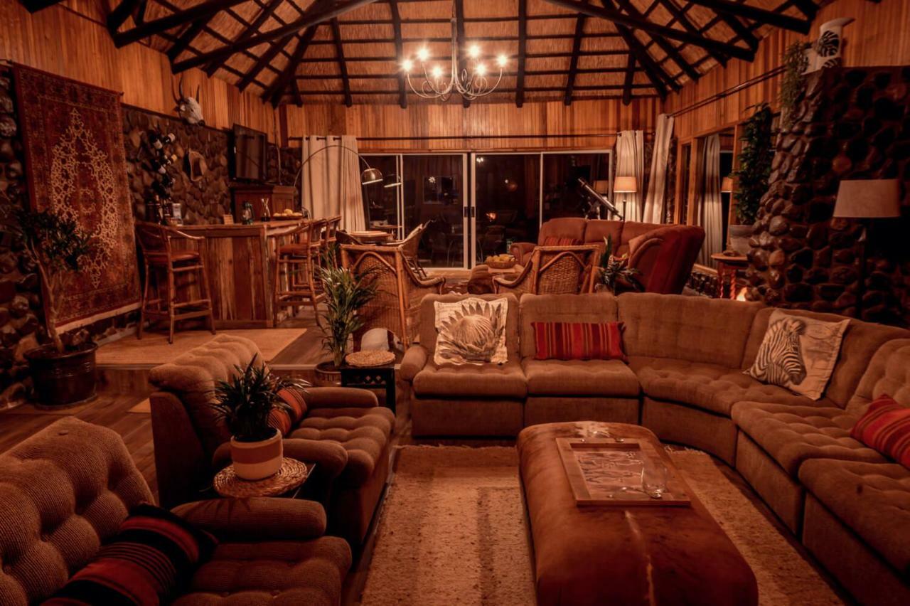 Kukummi Lodge - Formerly Mackaya Bella Country Lodge Champagne Valley Bagian luar foto