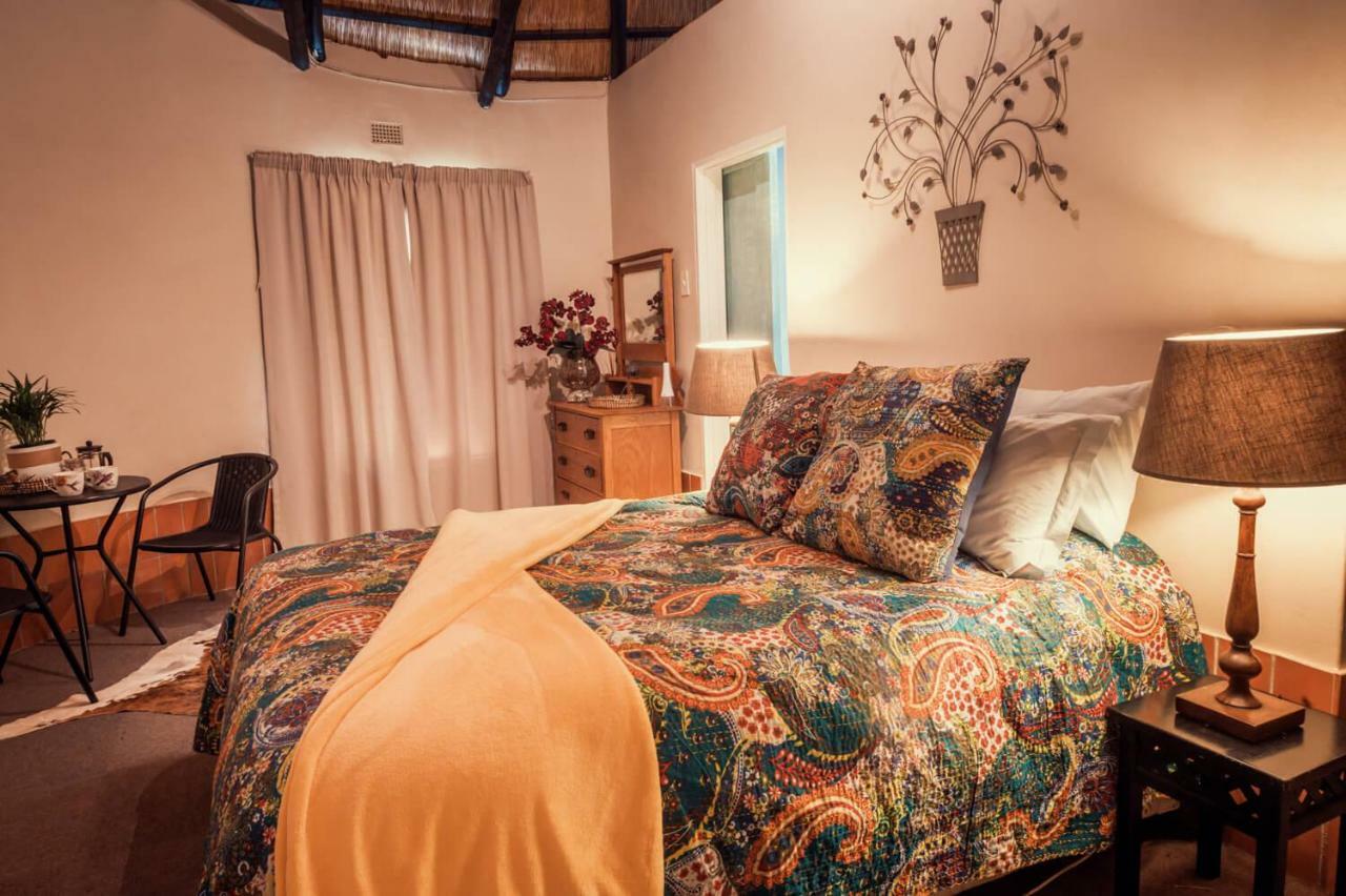 Kukummi Lodge - Formerly Mackaya Bella Country Lodge Champagne Valley Bagian luar foto