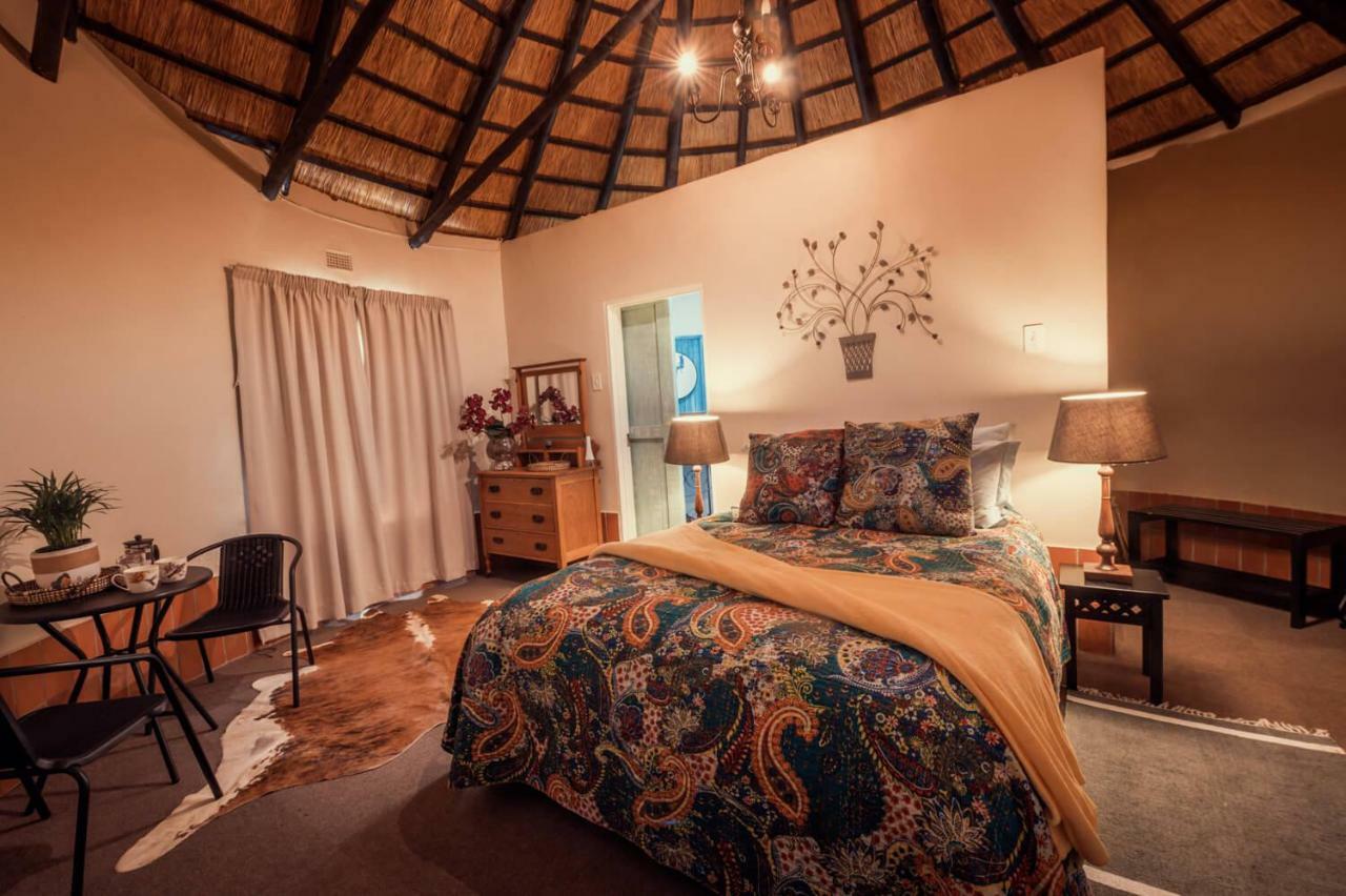 Kukummi Lodge - Formerly Mackaya Bella Country Lodge Champagne Valley Bagian luar foto