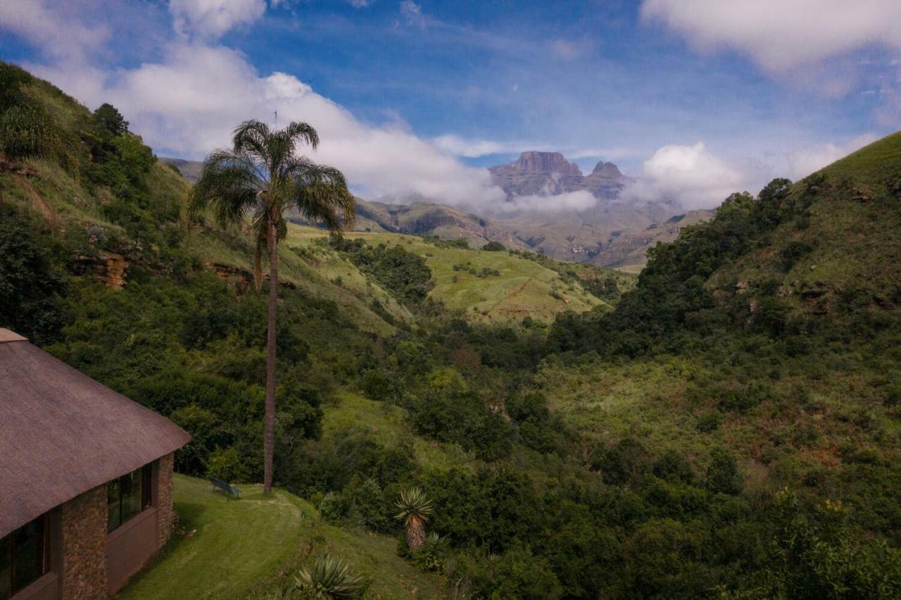Kukummi Lodge - Formerly Mackaya Bella Country Lodge Champagne Valley Bagian luar foto